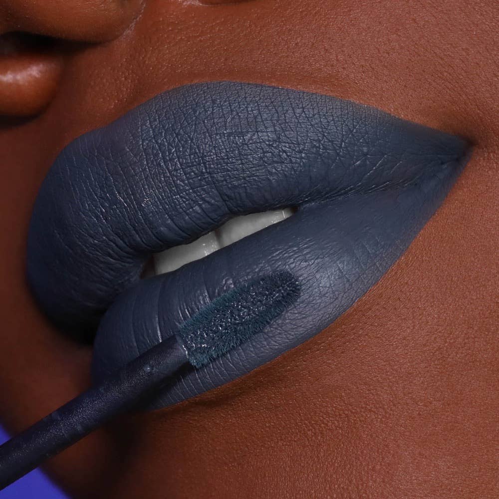 WE MAKEUP EVER Liquid Lipstick 90 Rainier Marengo | Matte Marengo Υγρό Κραγιόν 5.5ml